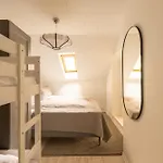 Апартаменты 2br Sleeps 7 *