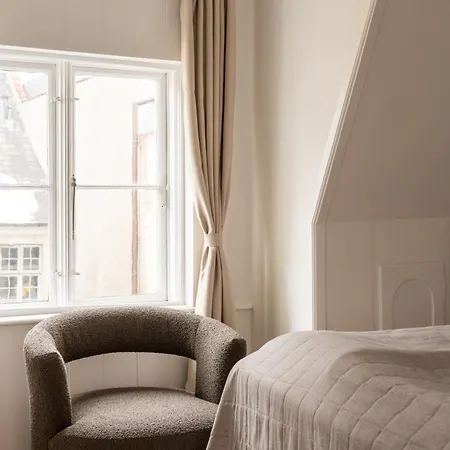Апартаменты 2br Sleeps 7 *