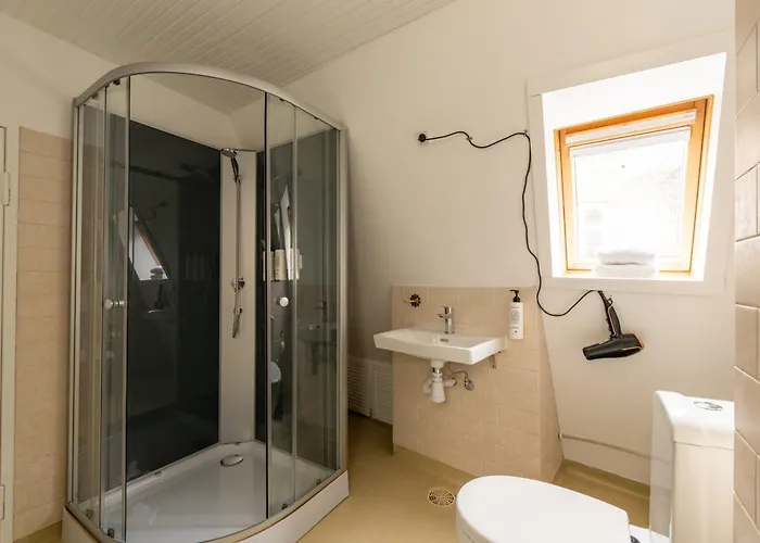 2br Sleeps 7 Apartamento